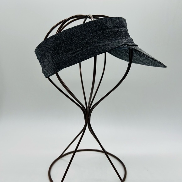 GOLOVEJOY UNISEX GRAY VISOR NWOT - Picture 6 of 8